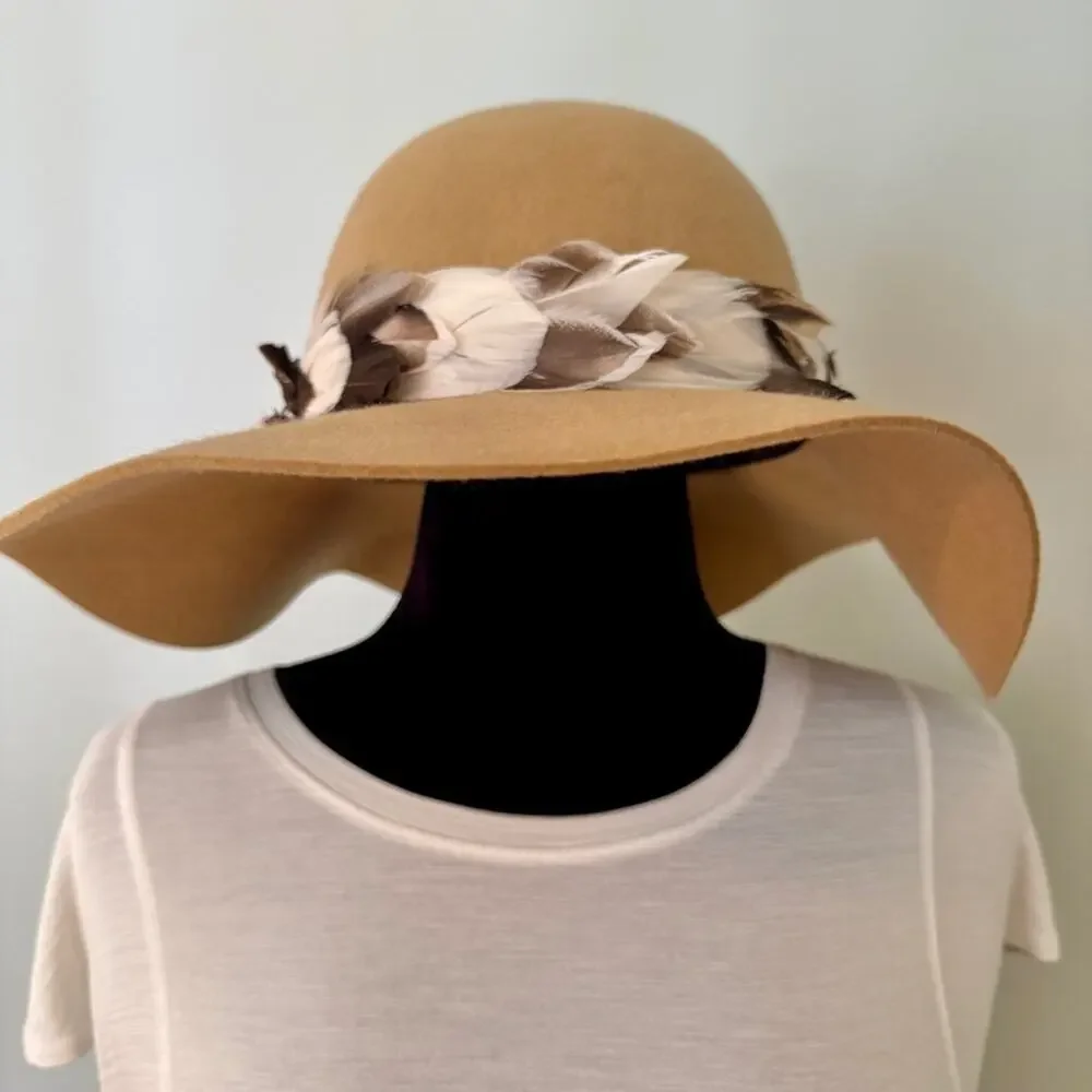 bebe - 100% Wool Tan Floppy Hat with Feather Accents Size: OS